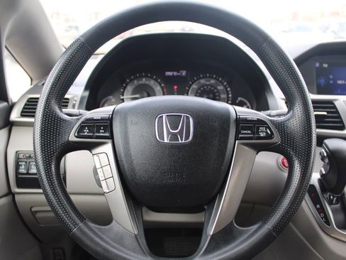 Used 2016 Honda Odyssey SE image 32