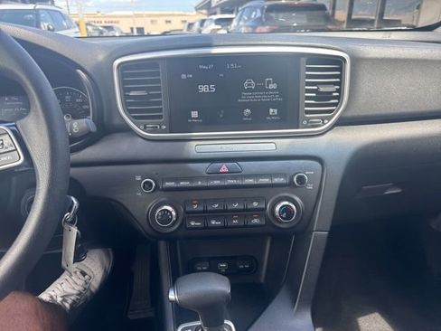 Used 2022 Kia Sportage LX FWD image 20