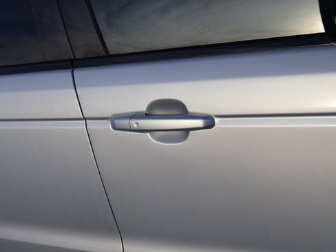 Used 2022 Land Rover Range Rover Sport HSE Dynamic image 8