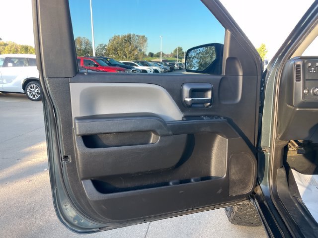 Used 2018 Chevrolet Silverado 1500 W/T w/ WT Convenience Package AWD/4WD image 20