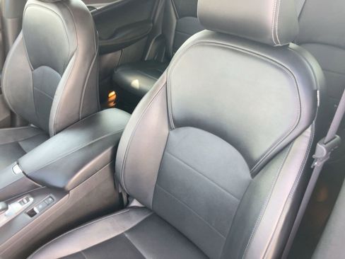 Used 2023 INFINITI QX50 Luxe image 21