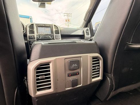 Used 2016 Ford F150 Lariat w/ Equipment Group 502A Luxury AWD/4WD image 14