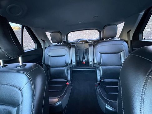 Used 2023 Ford Explorer XLT w/ Equipment Group 202A image 24