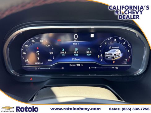 Used 2023 Chevrolet Suburban RST w/ Luxury Package RWD image 31