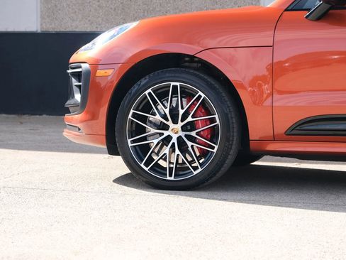 Used 2022 Porsche Macan GTS AWD/4WD image 5