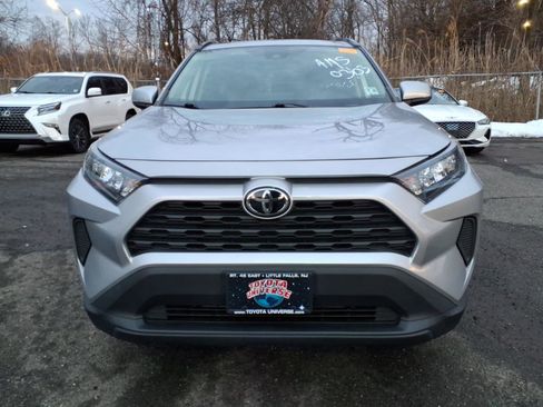 Certified 2021 Toyota RAV4 LE image 2