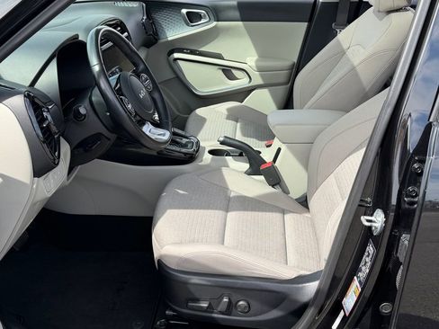 Used 2023 Kia Soul EX FWD image 20