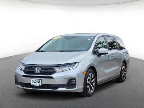 Used 2025 Honda Odyssey EX-L image 2