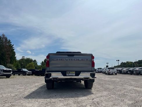 Used 2021 Chevrolet Silverado 1500 LT w/ All Star Edition Plus AWD/4WD image 9