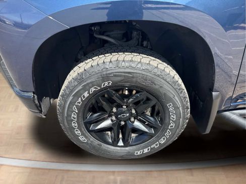 Used 2021 Chevrolet Silverado 1500 LT Trail Boss w/ Convenience Package II image 31