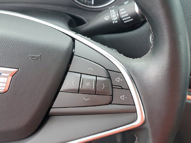 Used 2025 Cadillac XT5 Luxury w/ LPO, Floor Liner Package AWD/4WD image 19