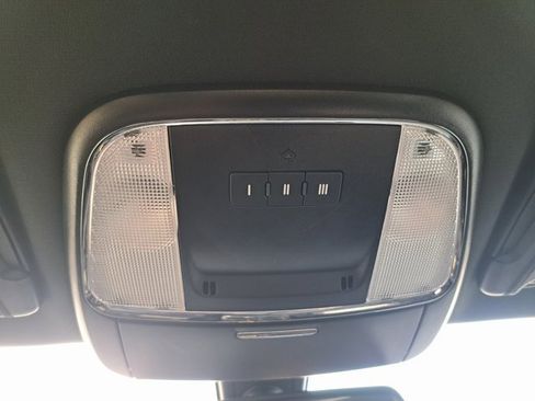 Used 2023 Dodge Charger GT w/ Blacktop Package image 15