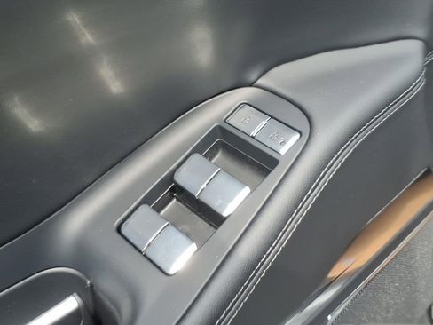 New 2026 Lincoln Navigator Reserve AWD/4WD image 17