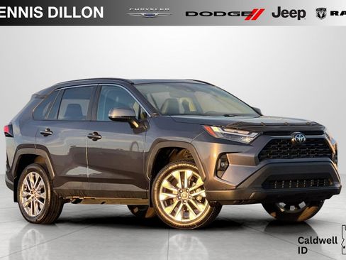 Used 2023 Toyota RAV4 XLE Premium image 1