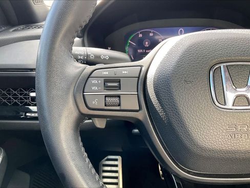 Used 2023 Honda Accord Sport image 18