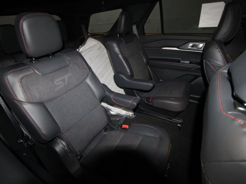 New 2026 Ford Explorer ST w/ Sun And Sound Package AWD/4WD image 23