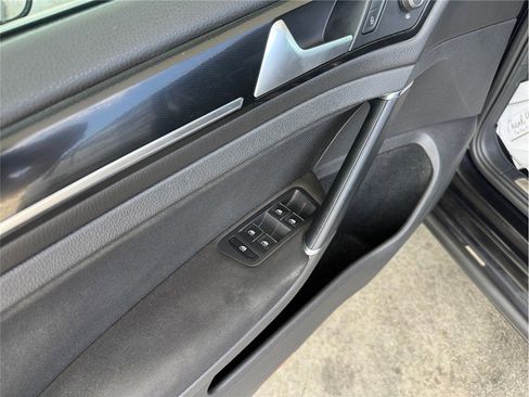Used 2016 Volkswagen GTI S FWD image 46