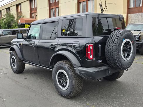 New 2026 Ford Bronco Badlands AWD/4WD image 3