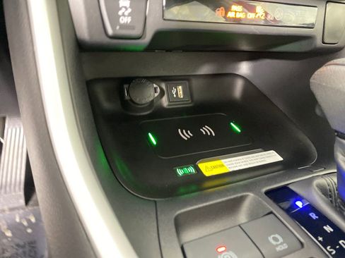 Certified 2024 Toyota RAV4 XLE image 22