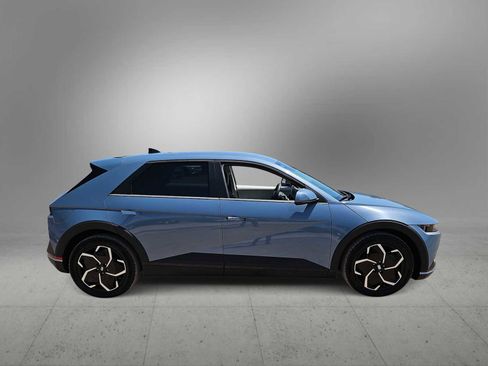 Used 2024 Hyundai Ioniq 5 SEL image 9