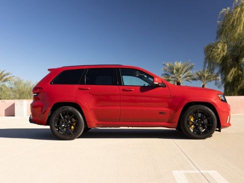 Used 2021 Jeep Grand Cherokee Trackhawk w/ Trailer Tow Group IV image 4