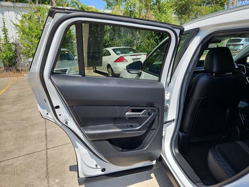 Used 2025 MAZDA CX-50 AWD 2.5 S w/ Preferred Package image 27