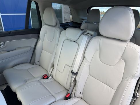 New 2026 Volvo XC90 T8 Ultra w/ Lounge Package AWD/4WD image 22