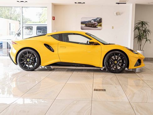 New 2025 Lotus Emira image 9