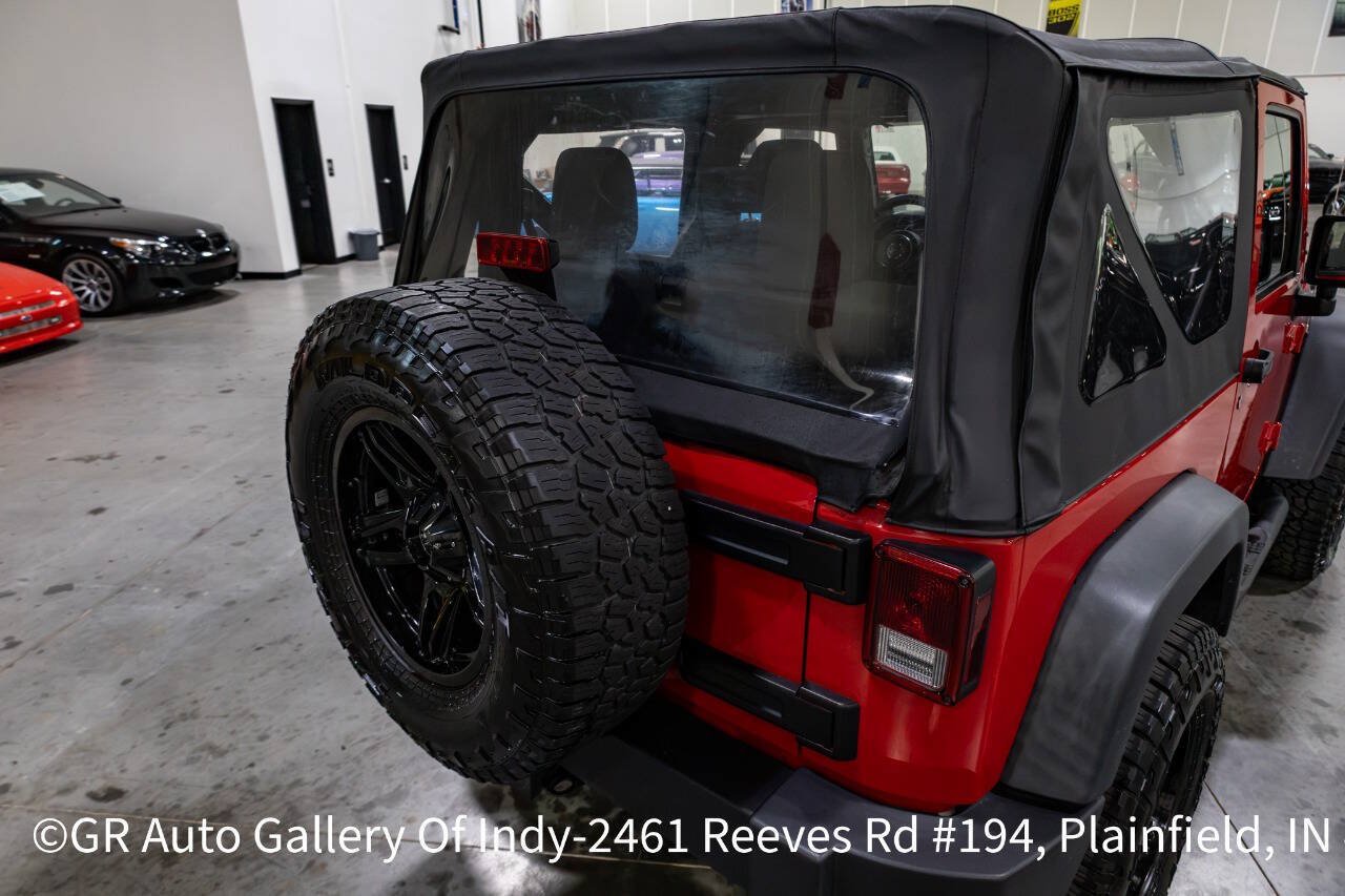 Used 2011 Jeep Wrangler Sport AWD/4WD image 29