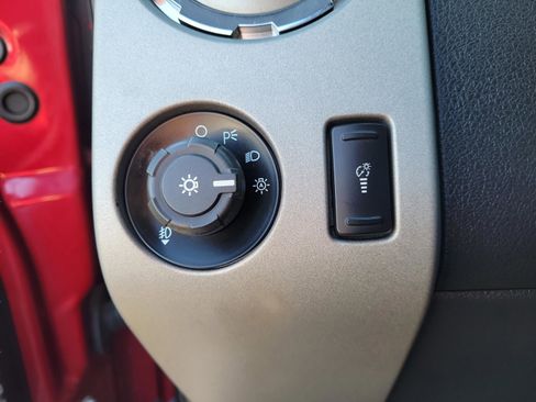 Used 2015 Ford F250 Lariat w/ Chrome Package image 20