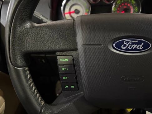 Used 2008 Ford Edge Limited FWD image 16