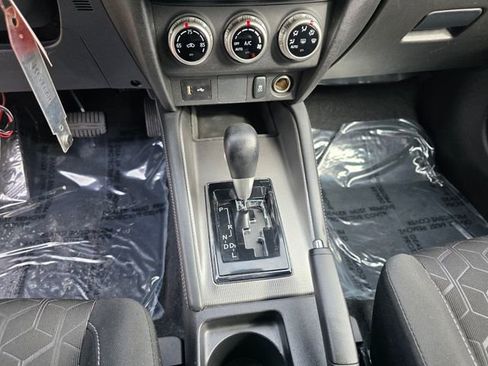 Used 2025 Mitsubishi Outlander Sport AWD image 20