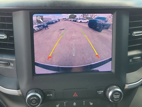 Used 2021 RAM 1500 Big Horn image 27