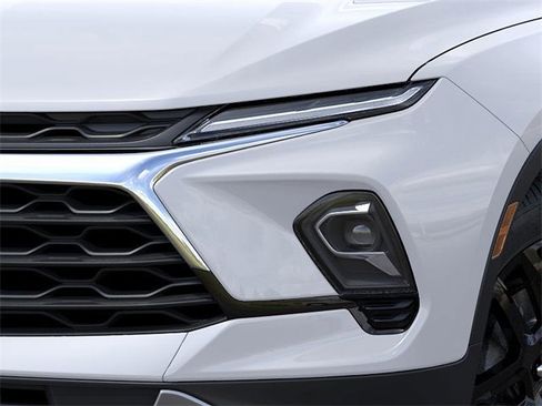 New 2025 Chevrolet Blazer LT image 10
