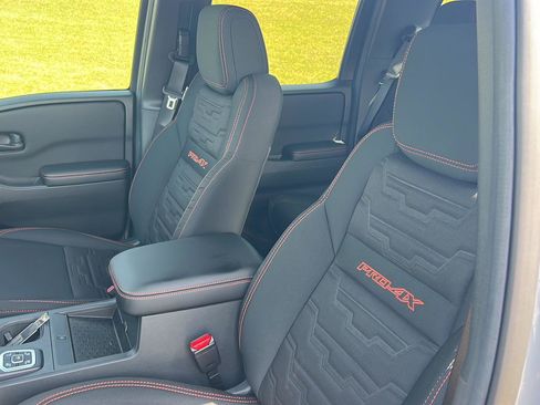 New 2026 Nissan Frontier PRO-4X w/ Pro-4x Convenience Package image 30