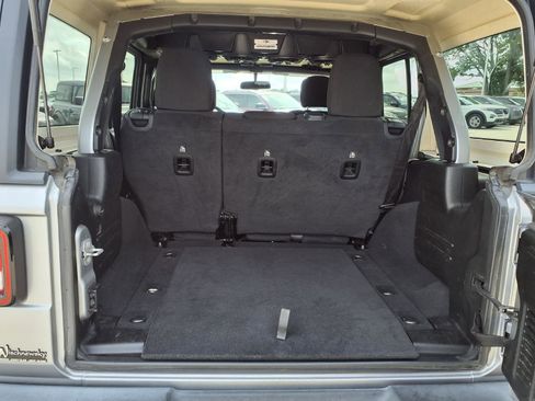 Used 2020 Jeep Wrangler Unlimited Sport S AWD/4WD image 8