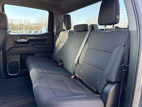 Used 2023 Chevrolet Silverado 1500 LT image 21