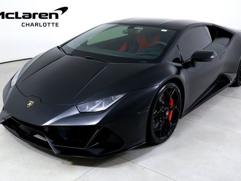 Used 2020 Lamborghini Huracan EVO AWD/4WD image 1