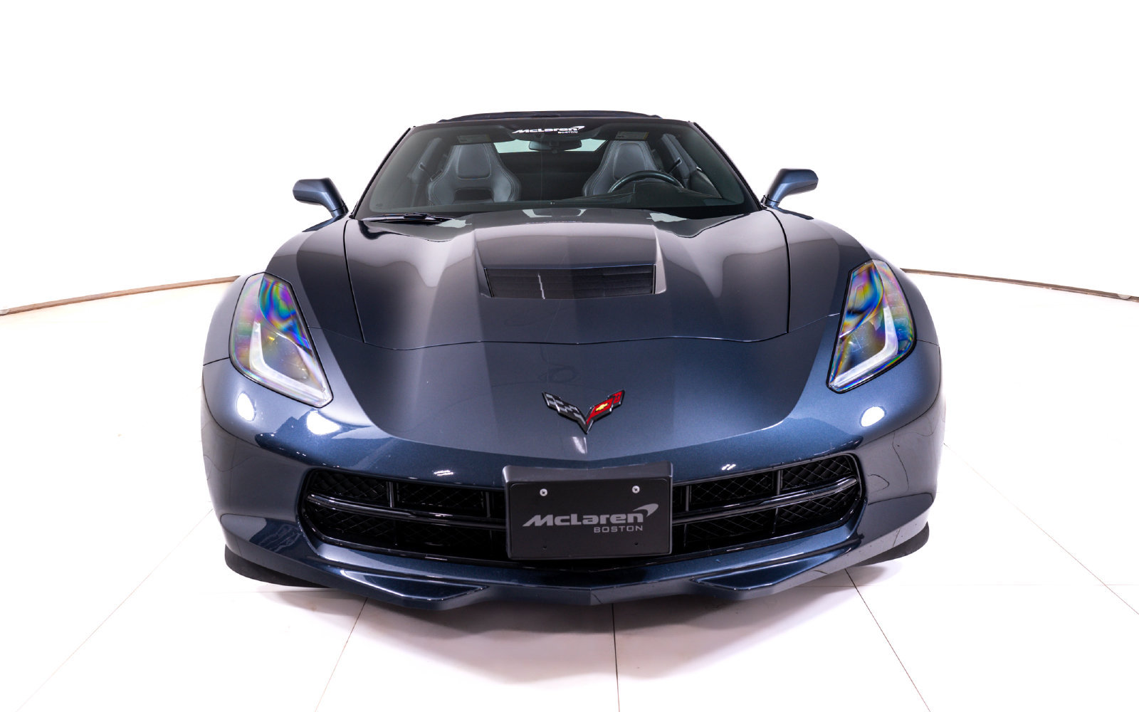 Used 2019 Chevrolet Corvette Stingray Coupe w/ Battery Protection Package RWD image 9