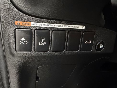 Used 2020 Mitsubishi Outlander SEL image 12