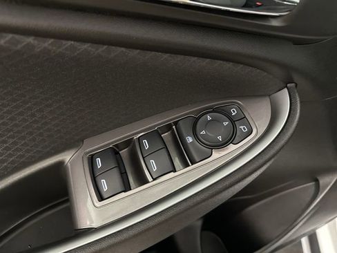 Used 2023 Chevrolet Malibu RS FWD image 10