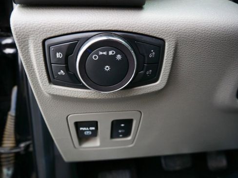 Used 2019 Ford F150 XLT w/ Equipment Group 302A Luxury image 11