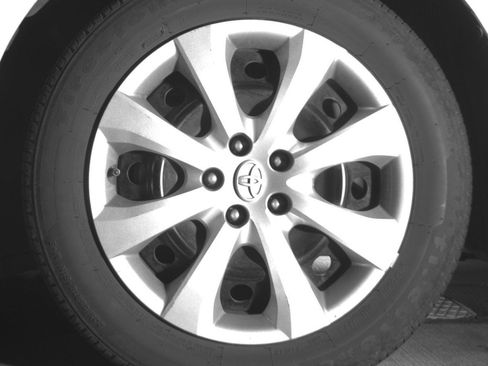 Used 2025 Toyota Corolla LE FWD image 12