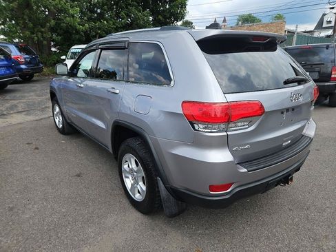 Used 2014 Jeep Grand Cherokee Laredo w/ Security & Convenience Group AWD/4WD image 5