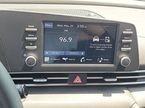 New 2026 Hyundai Elantra Hybrid FWD image 11