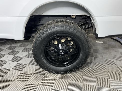 Used 2024 Ford F350 XLT image 20