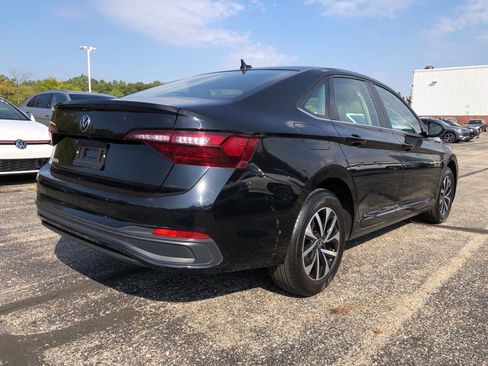 Used 2024 Volkswagen Jetta S image 6