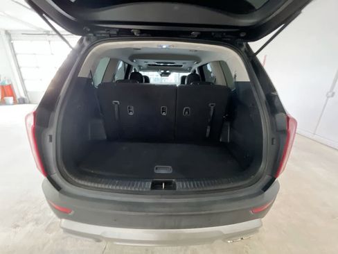 Used 2020 Kia Telluride S image 24