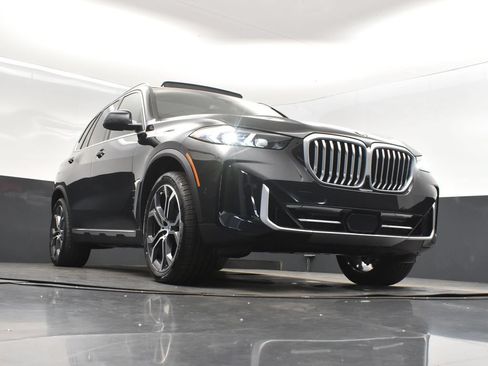 Used 2026 BMW X5 sDrive40i w/ Parking Assistance Package RWD image 44