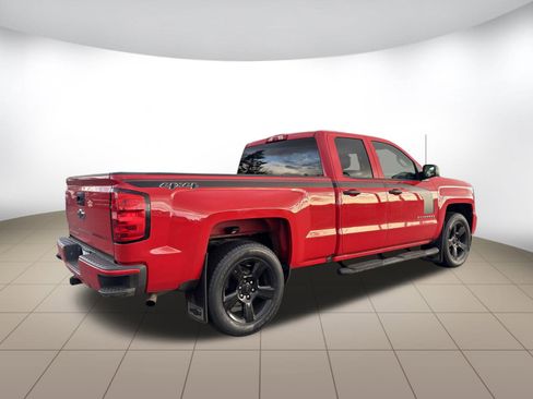 Used 2017 Chevrolet Silverado 1500 Custom image 7